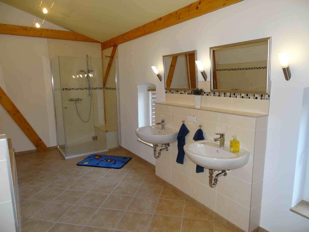 Nitschke "Zum Nusshof" Apartment Ahrensfelde Bilik gambar